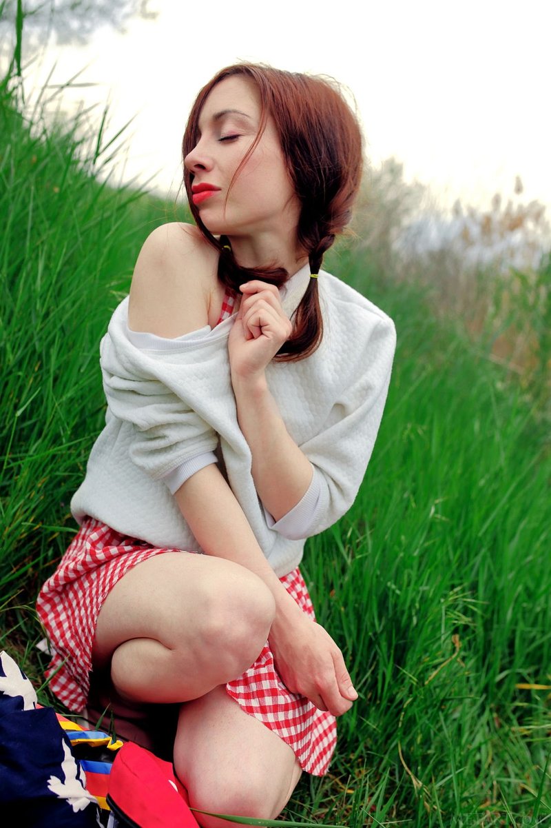 Василиса, 37